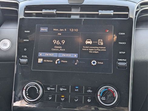 Used 2023 Hyundai Santa Cruz SEL image 14