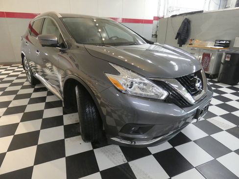 Used 2017 Nissan Murano SL image 3