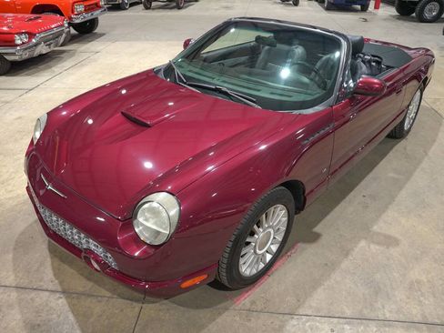 Used 2004 Ford Thunderbird Deluxe RWD image 15