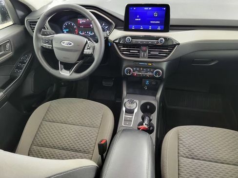 Certified 2022 Ford Escape SE w/ SE Sport Appearance Package FWD image 34