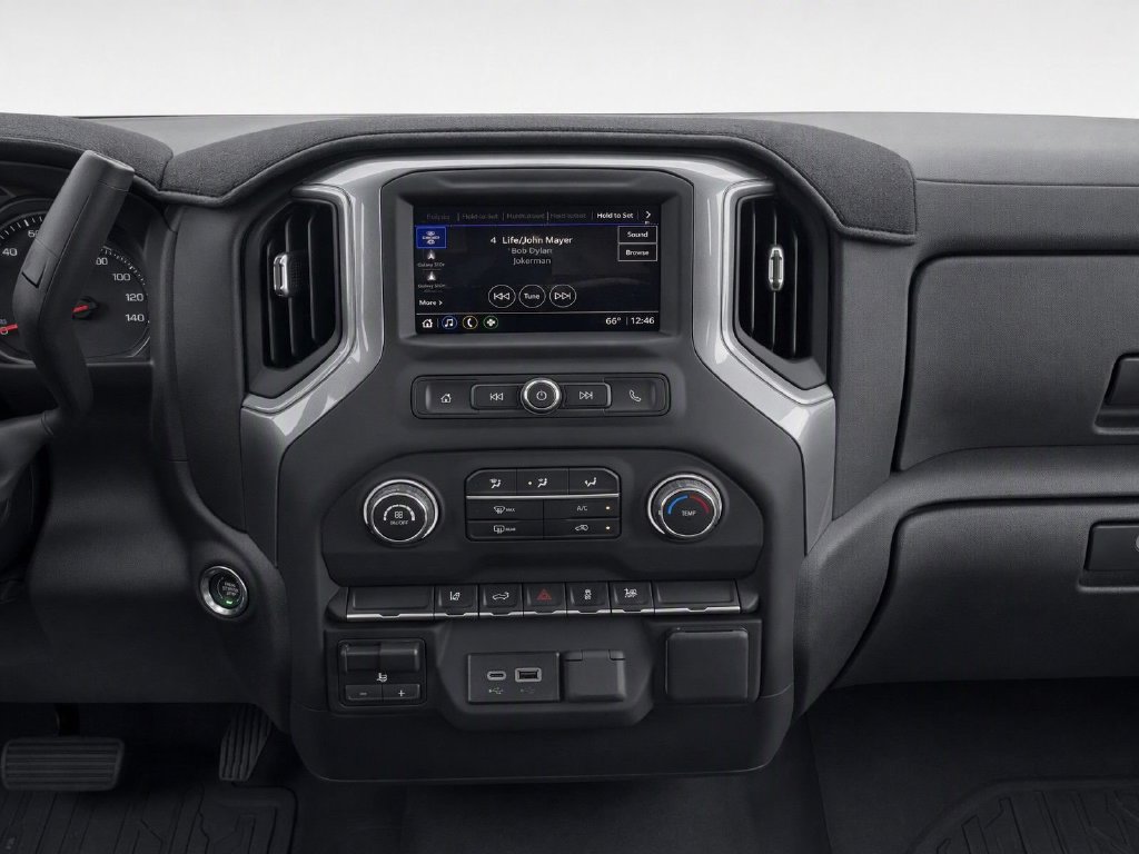 Used 2024 Chevrolet Silverado 2500 Custom w/ Custom Convenience Package AWD/4WD image 28