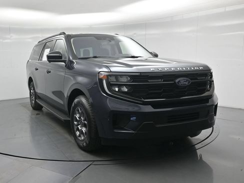 Certified 2025 Ford Expedition Max Active AWD/4WD image 24