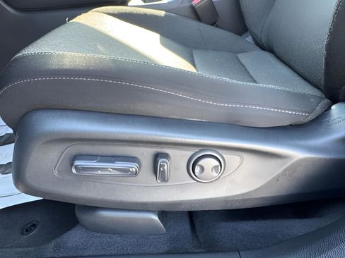 Used 2023 Honda CR-V EX image 21