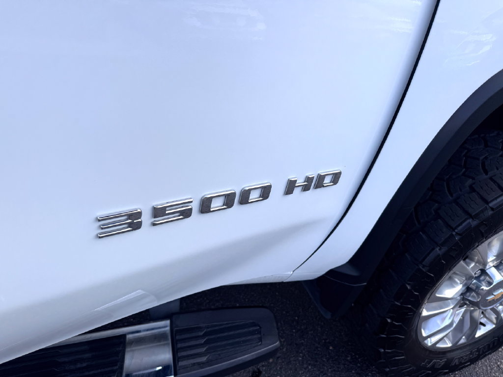 Used 2021 Chevrolet Silverado 3500 High Country w/ Z71 Off-Road Package AWD/4WD image 7