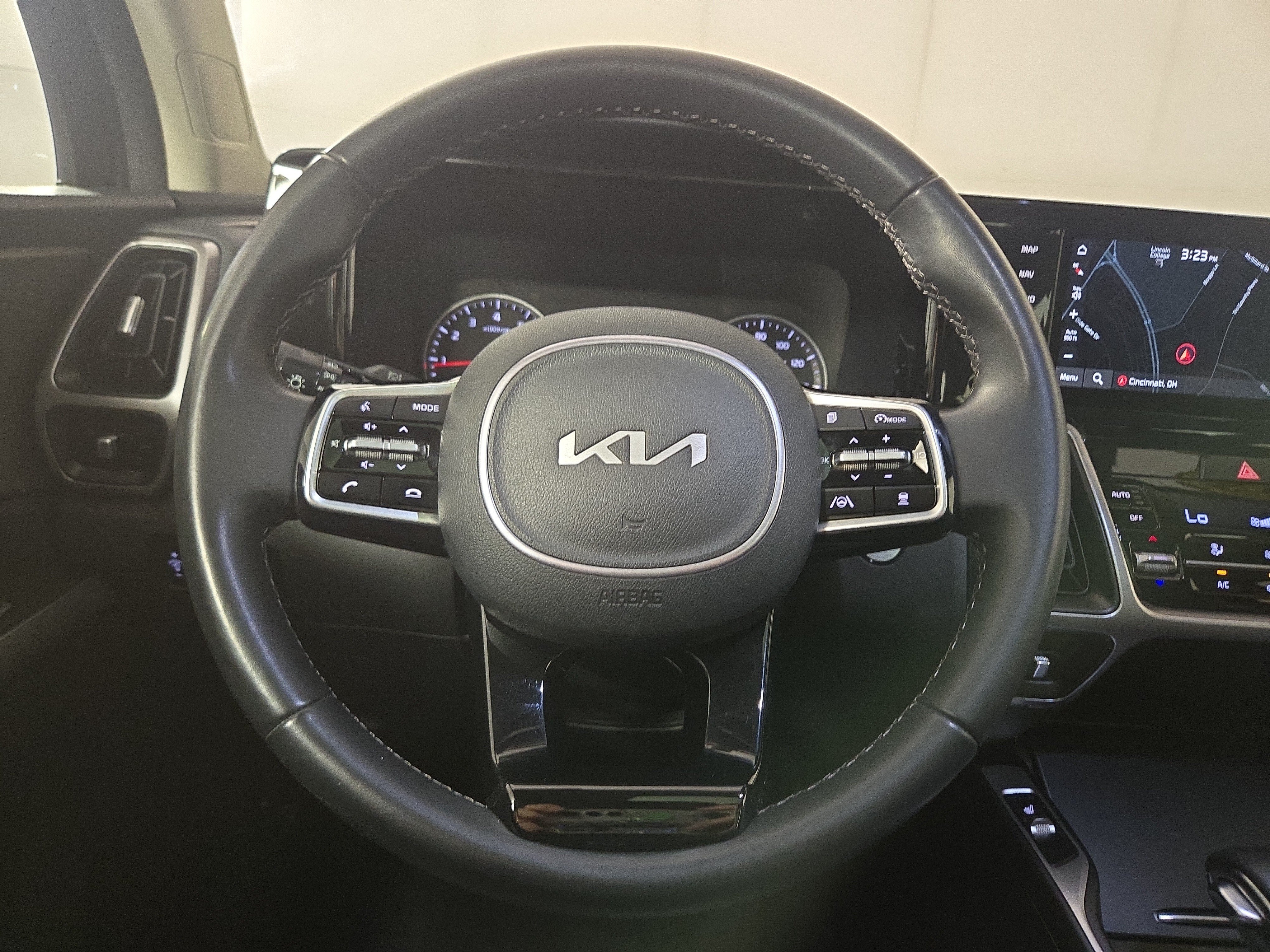 Used 2023 Kia Sorento X-Line EX AWD/4WD image 15