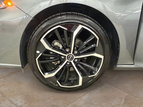 Used 2024 Nissan Altima 2.5 SR FWD image 26