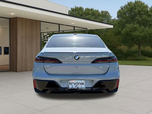 Certified 2023 BMW 740i w/ Parking Assistance Package RWD image 11