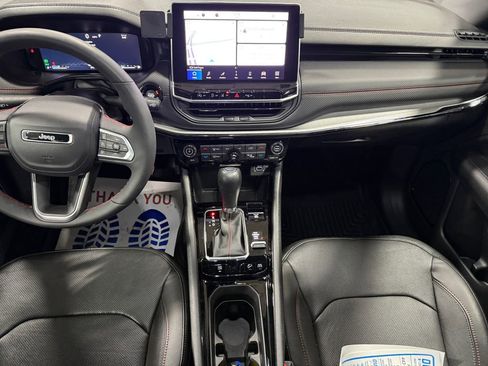 Used 2023 Jeep Compass Trailhawk w/ Trailhawk Elite Group image 11