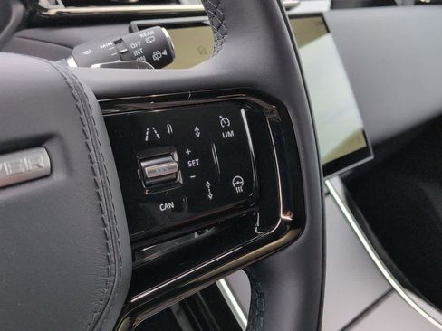 New 2026 Land Rover Range Rover Velar Dynamic SE AWD/4WD image 25
