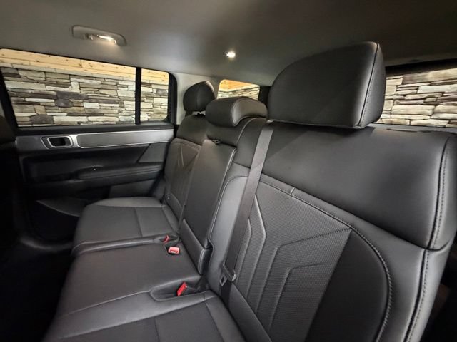 Used 2026 Hyundai Santa Fe SEL AWD/4WD image 31