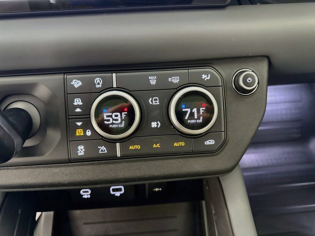 Certified 2024 Land Rover Defender 110 X-Dynamic SE AWD/4WD image 16