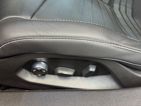 Used 2024 Chevrolet Corvette Stingray Preferred Conv w/ Z51 Performance Package image 13