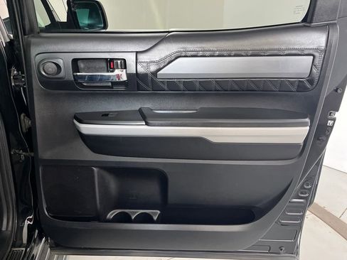 Used 2019 Toyota Tundra Platinum AWD/4WD image 28