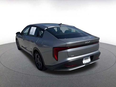 Used 2025 Kia K4 FWD image 11