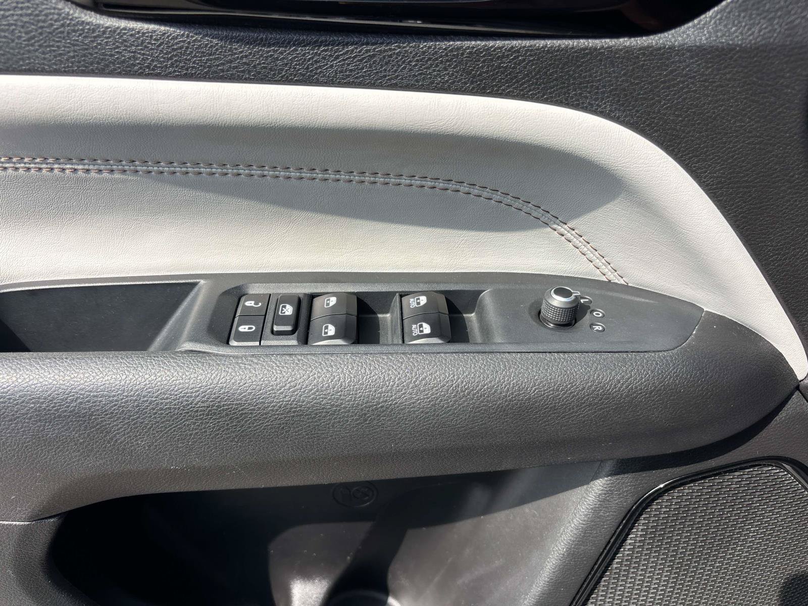 Certified 2024 Jeep Compass Limited AWD/4WD image 17