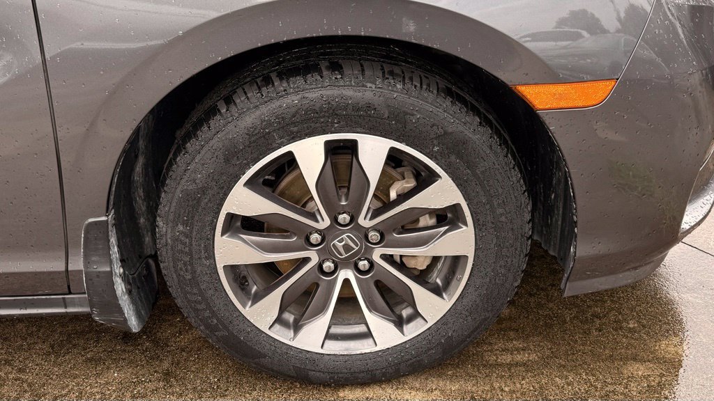 Used 2023 Honda Odyssey EX-L image 12