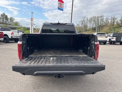 Used 2023 Toyota Tundra Platinum AWD/4WD image 18