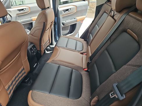 New 2026 Ford Bronco Sport Outer Banks w/ Outer Banks Tech Package+ AWD/4WD image 13
