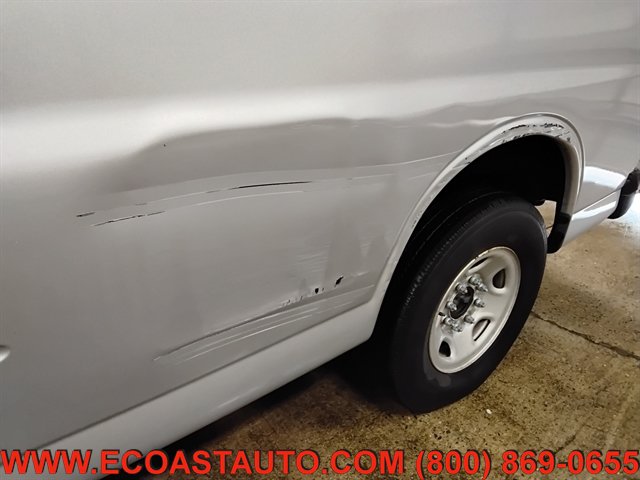 Used 2014 Chevrolet Express 3500 LT w/ LT Preferred Equipment Group RWD image 16