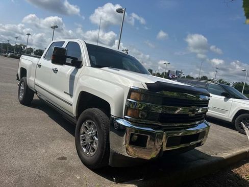 Used 2016 Chevrolet Silverado 2500 LTZ w/ Duramax Plus Package AWD/4WD image 2