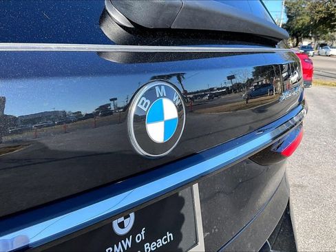 Used 2023 BMW X7 xDrive40i w/ Premium Package image 27