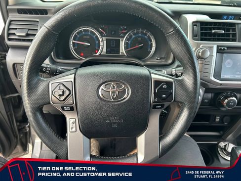 Used 2019 Toyota 4Runner SR5 AWD/4WD image 18