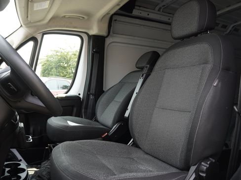Used 2023 RAM ProMaster 2500 FWD image 19