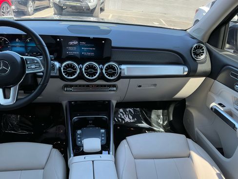 Used 2023 Mercedes-Benz EQB 250+ w/ Exclusive Package image 16