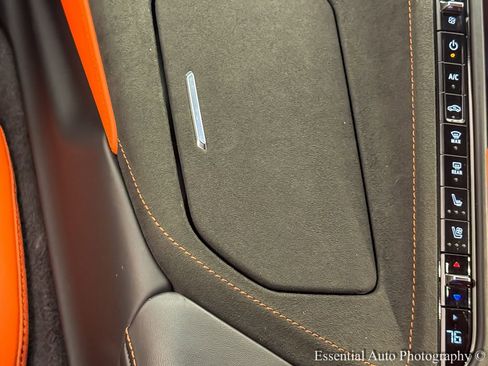 Used 2025 Chevrolet Corvette Stingray w/ Z51 Performance Package image 20