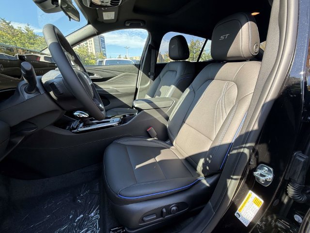 New 2026 Buick Envista Sport Touring w/ Convenience I Package FWD image 19