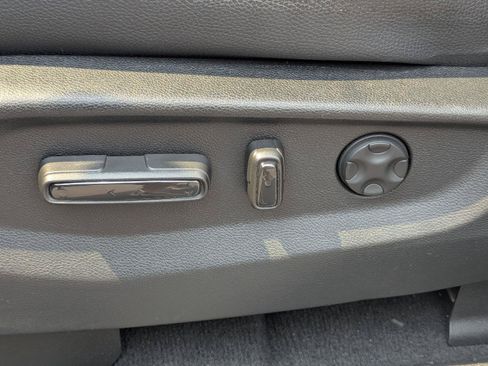 Used 2025 Honda Odyssey EX-L image 30