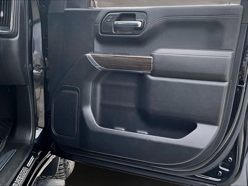 Used 2021 Chevrolet Silverado 1500 LT w/ Convenience Package II image 27