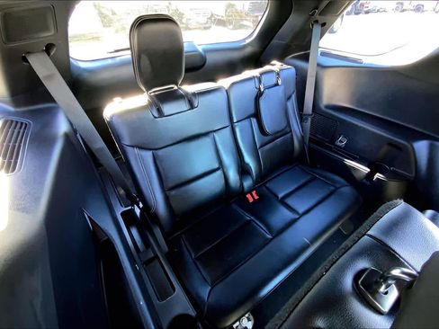 Used 2020 Ford Explorer ST image 35