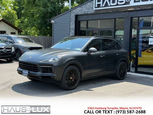 Used 2019 Porsche Cayenne AWD/4WD image 3