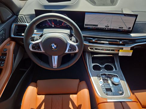 New 2027 BMW X7 xDrive40i w/ Executive Package AWD/4WD image 14