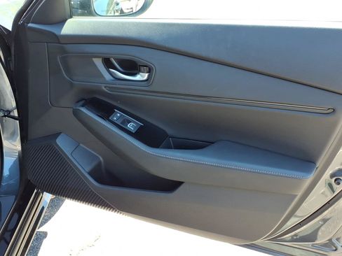 Used 2025 Honda Accord Touring image 8