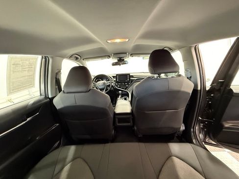 Used 2022 Toyota Camry LE FWD image 28