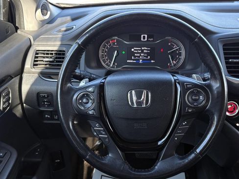 Used 2016 Honda Pilot Elite image 23