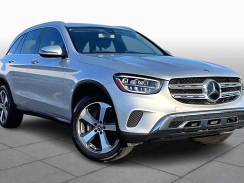 Used 2020 Mercedes-Benz GLC 300 image 2