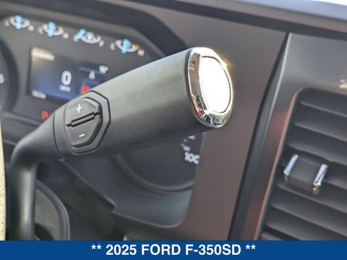 New 2025 Ford F350 XL w/ XL Chrome Package RWD image 28