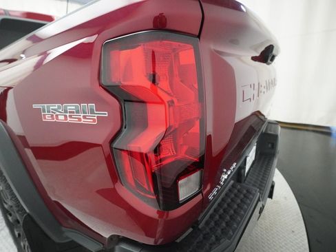 Used 2024 Chevrolet Colorado Trail Boss w/ Advanced Trailering Package image 31