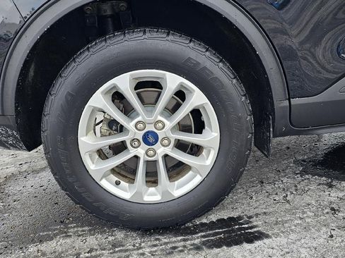 Used 2020 Ford Escape SE image 7