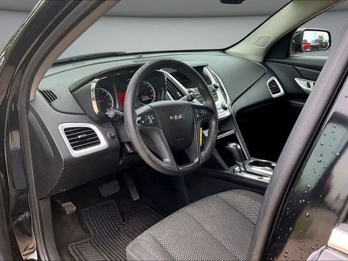 Used 2017 GMC Terrain SLE FWD image 17