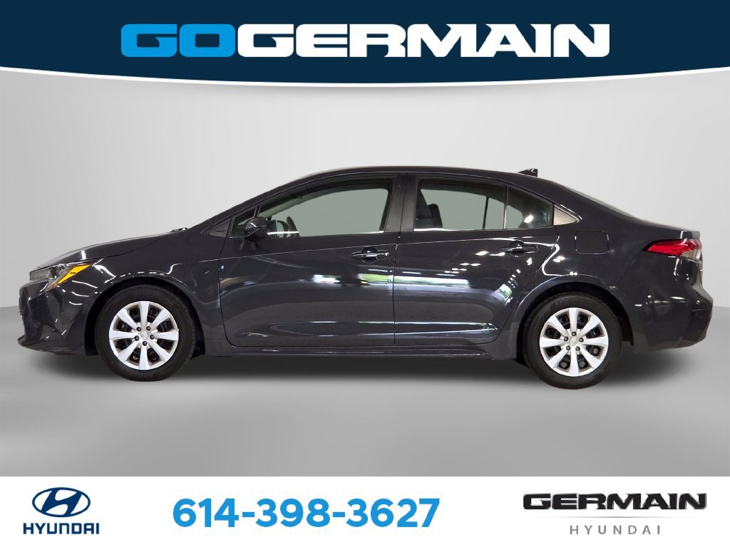 Used 2025 Toyota Corolla LE FWD image 12