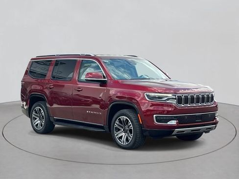 Used 2022 Jeep Wagoneer Series III AWD/4WD image 6