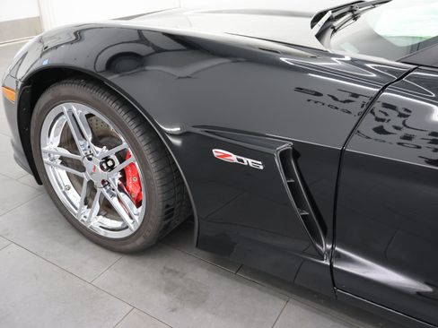 Used 2008 Chevrolet Corvette Z06 w/ Preferred Equipment Group RWD image 29
