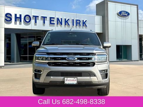 Used 2024 Ford Expedition Max Limited AWD/4WD image 2