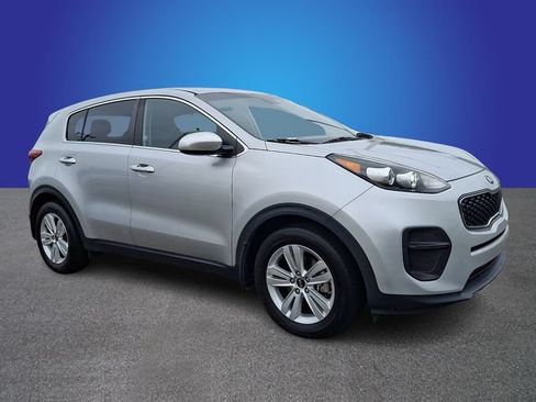 Used 2019 Kia Sportage LX FWD image 3