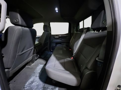 Used 2023 Chevrolet Silverado 1500 LT AWD/4WD image 16