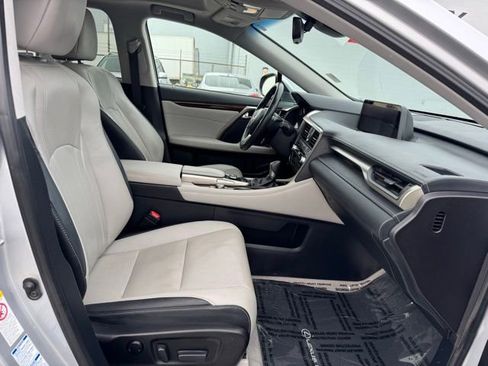 Used 2017 Lexus RX 350 AWD w/ Premium Package image 39